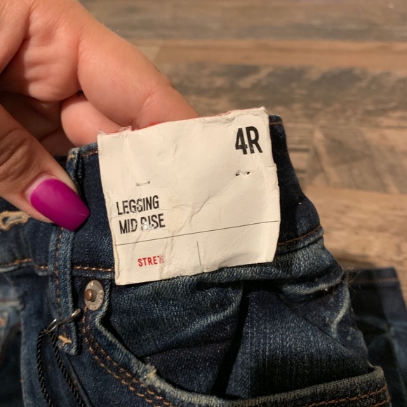 Distressed Express mid rise leggings jeans - Picture 5 of 5